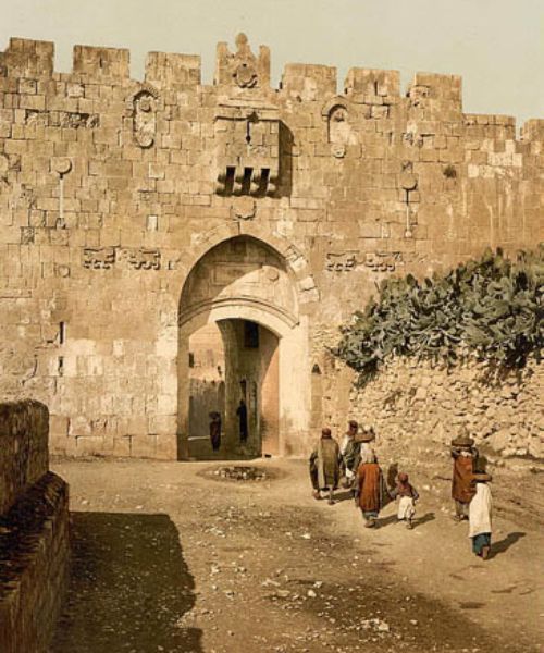 Lion'S Gate 19Th Century
